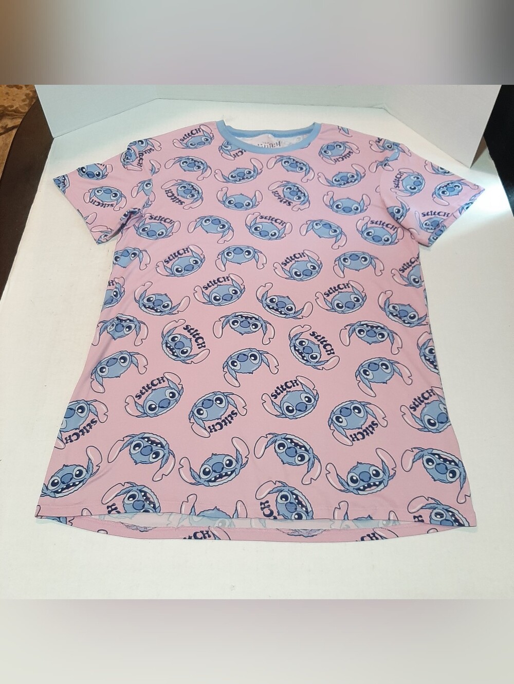 Disney Lilo & Stitch Ladies XS Pink All-Over Print Night Gown